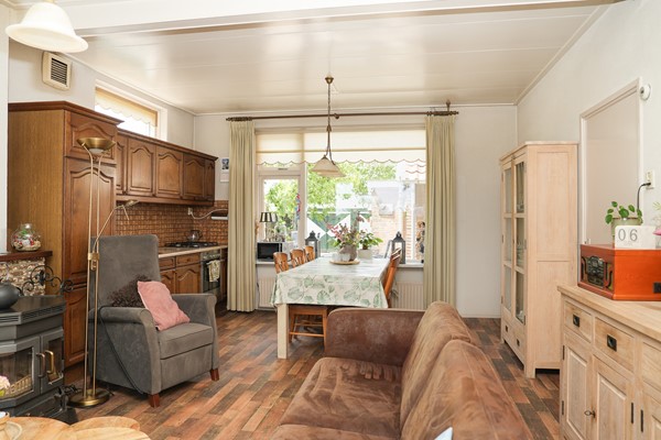 Medium property photo - Kerkweg 23, 4245 TP Leerbroek
